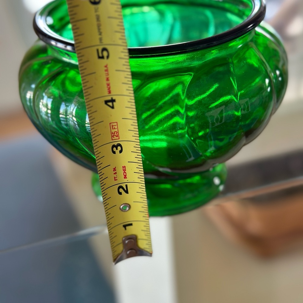 Vintage Glass Bowl - Picture 3 of 4